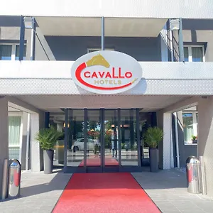 4* Otel Cavallo